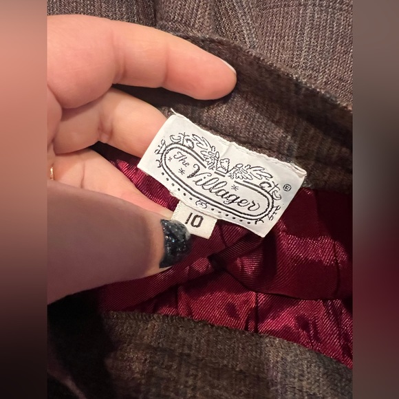 THE VILLAGER WOMEN’S SIZE 10 | WOOL BLAZER & SKIRT SUIT 2 PIECE SET VINTAGE - Picture 10 of 12